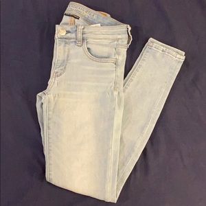 Light wash American Eagle jeans